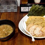 麺匠 海岑 - 特製煮干しつけ麺(大盛)