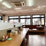 たも屋 - 店内。