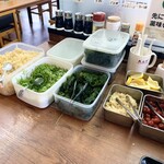 たも屋 - こちらの店舗はわかめのサービス有りますね。
辣油は空瓶でしたわ…