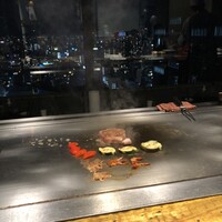 ニュー松坂 梅田32番街店 - 