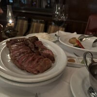 AKARENGA STEAK HOUSE - 