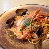 有頭海老とムール貝の濃厚ペスカトーレ　ビスク仕立て