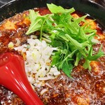 ラーメン 麻辣 - 「麻婆麺」880円