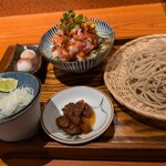 〆蕎麦 千花庵 - ざると日替わり小丼ぶり：1420(1290)円