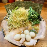 ラーメン 末廣家 - 