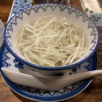 炭焼牛たん東山 仙台本店 - スープ