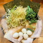 ラーメン 末廣家 - 