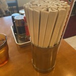 極濃タンメン フタツメ - ラーメン屋では嬉しい割り箸