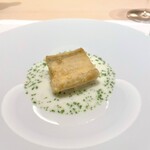 CHIUnE - 太刀魚の天ぷら、酢橘と蛤のソース