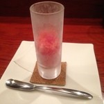 ラパルタメント ディ ナオキ - 口直し クランベリーとシャンパンのシャーベット