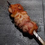 とり茶太郎 - 「ホロホロ鳥のもも 」 