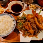 日本橋 天丼 金子半之助 神田小川町店 - 