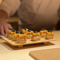 鮨 由う - 