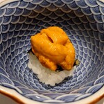鮨処 有馬 - ウニ丼（利尻産エゾバフンウニ）