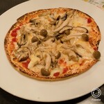 BAR食堂CORAZON - キノコピザ