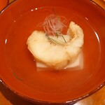 銀座 しのはら - 甘鯛の唐揚げと胡麻豆腐の生姜を効かせたお椀