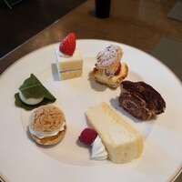 オールデイダイニングオーキッド - 