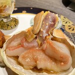 品川 かに雅 - 『タラバガニ』『ズワイガニ』『鮑』の焼き物