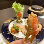 品川 かに雅 - 『タラバガニ』『ズワイガニ』『鮑』の焼き物