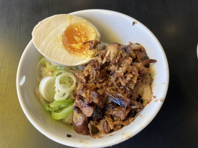 ミニチャーシュー丼セット』by ば麦 : 白馬童子 狭山池之原店 - 大阪