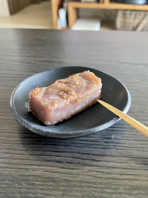 永井久慈良餅店 新青森駅ビル あおもり旬味館店 - 新青森（和菓子）の写真