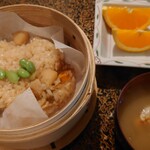 シーサイドホテル - ホタテのおこわ、カニ汁