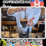 SHIKISHIMA COFFEE FACTORY - このあとの洗浄作業のときに見せてもらったのですが、ちょっとしたことでお湯の吸い上げが止まって逆流したりします