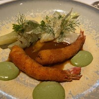 ベージュ アラン・デュカス 東京 - 