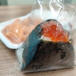 横濱屋本舗食堂 - 