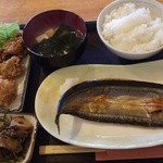 かきはな - さんま＆唐揚げ　　　　￥６８０－