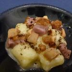 クイントカント - 鴨肉、レーズン、フォアグラ、ヘーゼルナッツにエスプレッソのパウダー