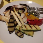 オステリア　デッラ　カパンナ - 焼野菜のサルサヴェルデ添え