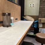 モンスナック - カウンター席