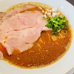 紅ズワイガニらぁ麺 まるはち屋 - 
