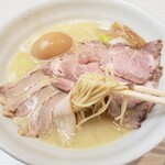 麺処 景虎 ほん田  - 