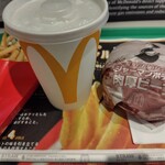 マクドナルド - ジャーマンポテト肉厚ビーフ