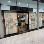 Brasserie Lazare Paris - 店の入り口