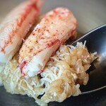 蒼 - 蒼さんで一生分の毛蟹を食べてる気がします。蟹の雑味を取り除き濃縮した旨みです。