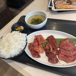 東京 焼肉エイト - 