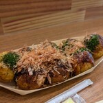 築地銀だこ - 料理写真:たこ焼き 8個