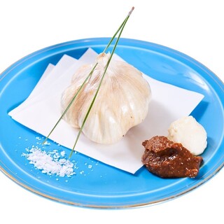 田子産にんにくとスペイン産にんにく