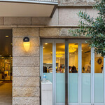 ドンレミーアウトレット 北千住店 - 