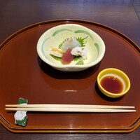 美濃吉 東武池袋店 - 向付（お造り）。
