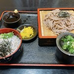 信玄 - ざるそば・しらす丼セット1,000円