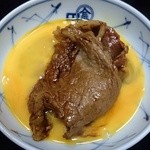 和田金 - 寿き焼コース 竹(14000円)・たまり醤油の割り下が玉子に混ざるよ！