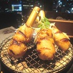 ダイナミックキッチン＆バー 燦 - 鯛のすり身の竹輪焼