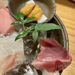 しんのすけ - うに、戻りかつお、真鯛