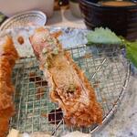 とんかつ 千寿 - 柑橘類をかける