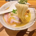 ジャパニーズ ラーメン 五感 - 