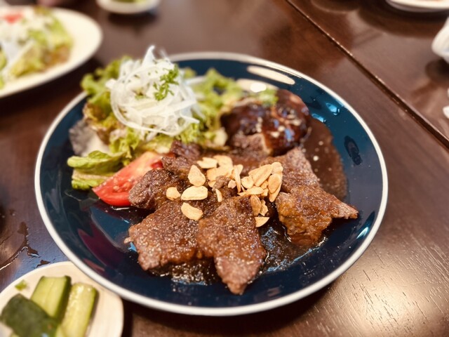 カミタナカベースダイナー（KAMITANAKA BASE DINER） - 不動の沢（ハンバーグ）の写真